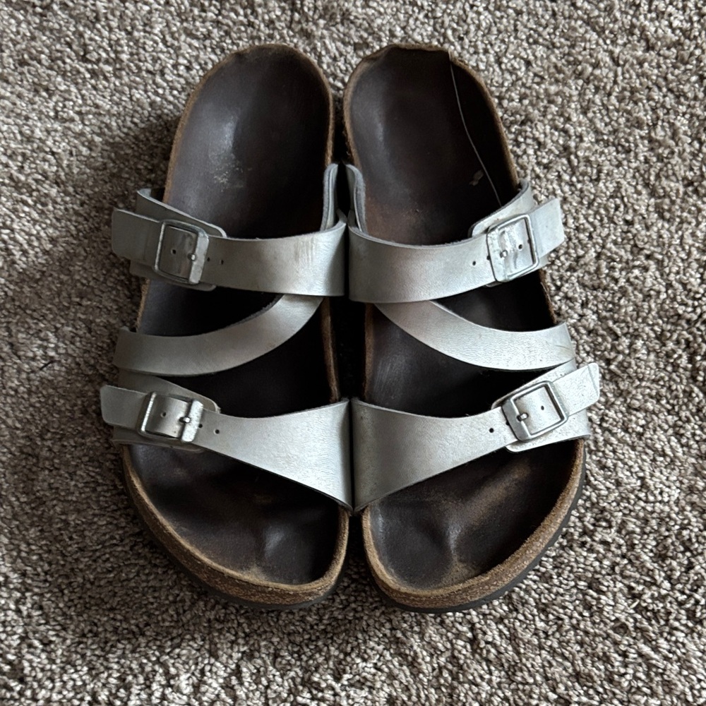 Birkenstock Metallic Silver Sandals
